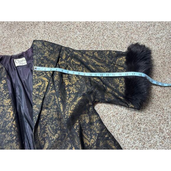 VINTAGE Gold & Black Brocade CLARALURA CALIFORNIA, FUR TRIMMED jacket - Picture 7 of 16